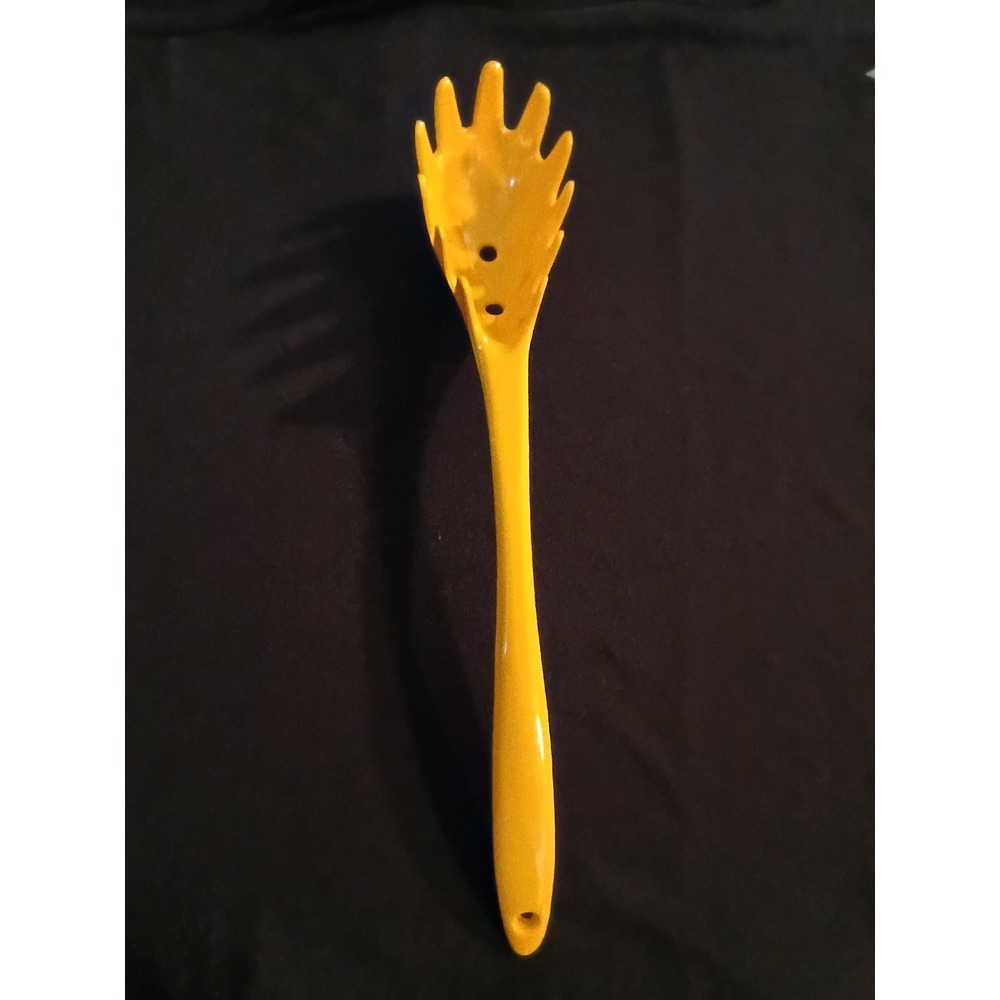 Vintage Machi Melamine MC-734 Yellow Pasta Server Spaghetti Fork Made in Taiwan